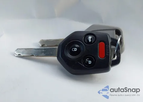 2011 Subaru Outback 2.5I z USA, uszkodzony, nr VIN 4S4BRBAC9B3390693